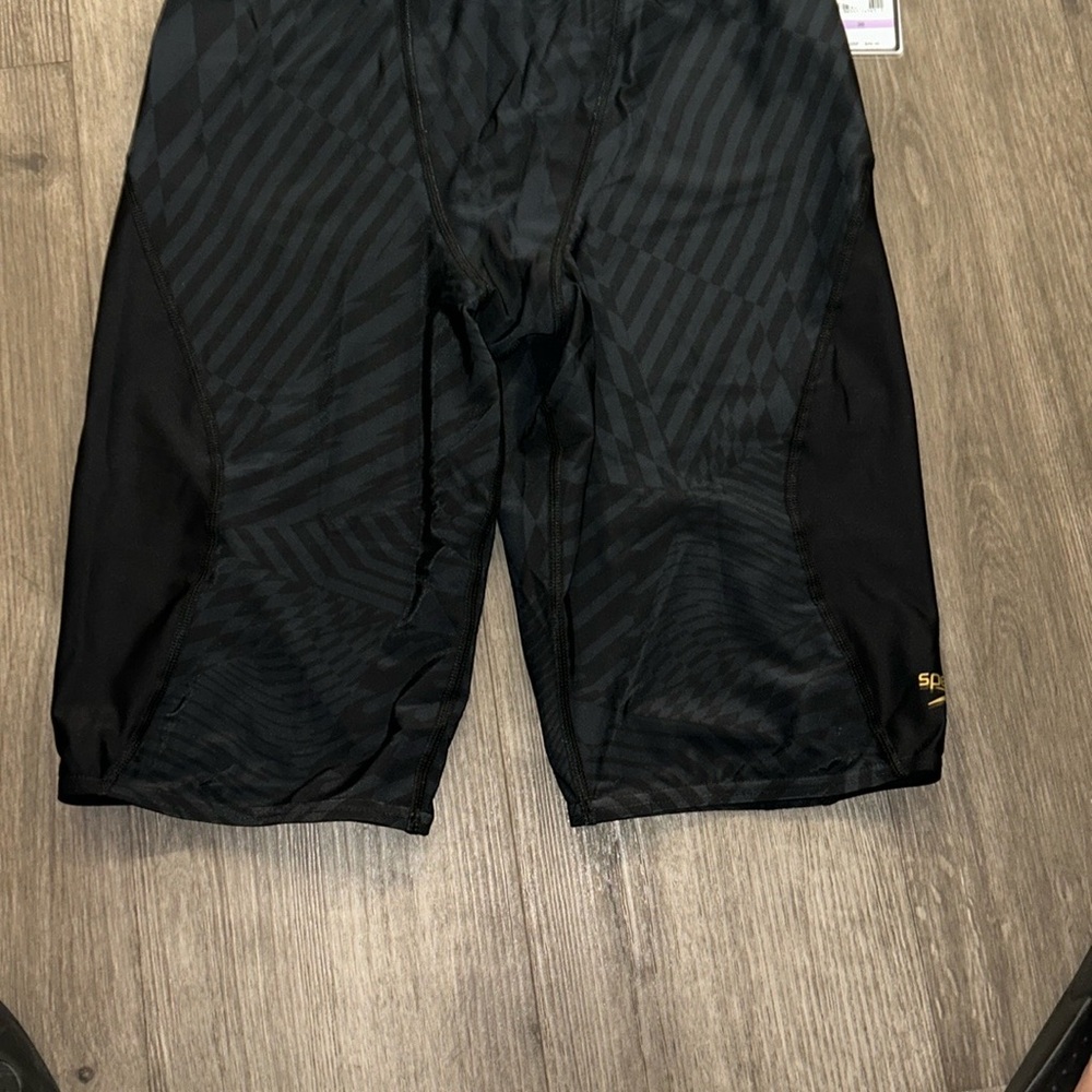 Speedo Mens Endurance+ Jammer Swimsuit Black Grey Geometric Print Size 30